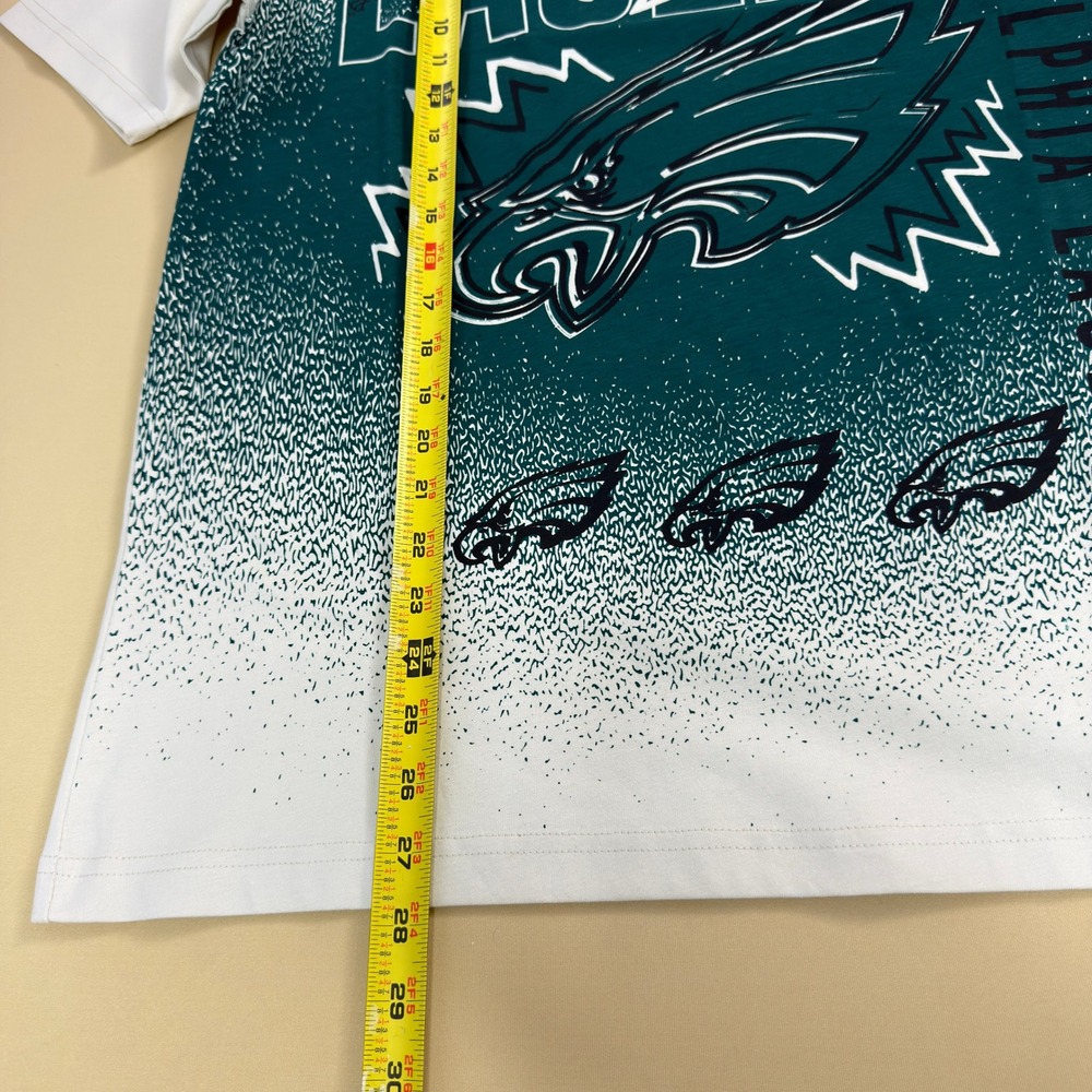NEW Era NFL Eagles Sublimated All Over Print T-Shirt Cream/Green Small NWT - Picture 4 of 10